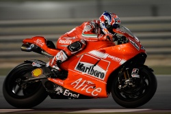 2009 MotoGP Qatar Test - Casey Stoner - Ducati Power