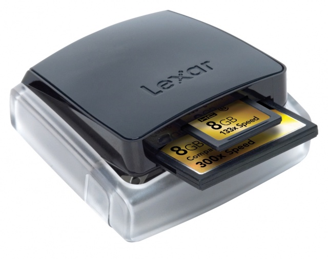 Lexar Professional  UDMA - USB Dual-Slot Reader