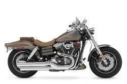 2010 Harley-Davidson FXDFSE2 CVO™ Fat Bob® 2010 Harley-Davidson FXDFSE2 CVO™ Fat Bob®